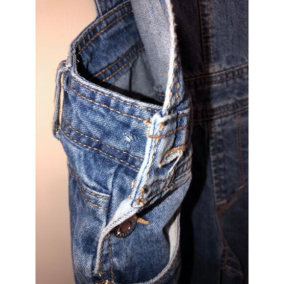 Denim Overalls Size 6 Blue Distressed Pockets 90s Grunge Boho Farmer Country - Picture 8 of 9